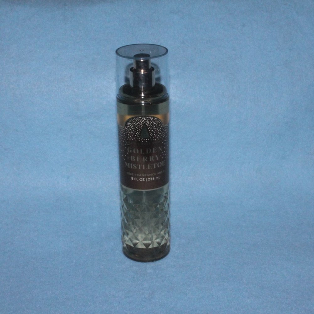 NEW BATH AND BODY WORKS: Golden Berry Mistletoe Body Spray & Mist
